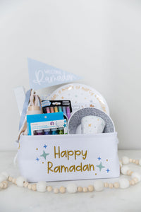 Happy Ramadan Basket